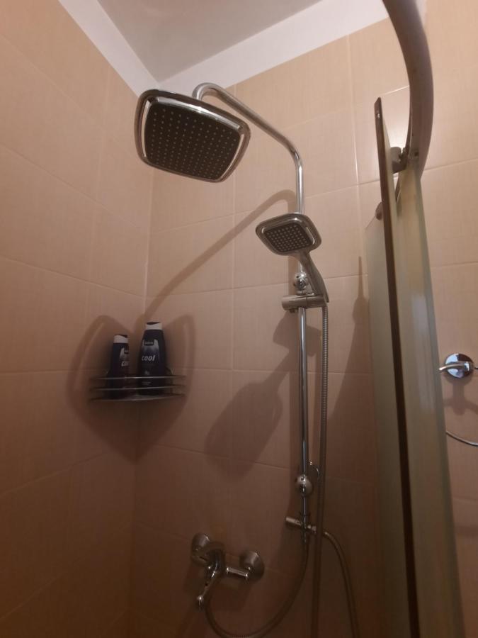 Apartment Centrum - Free Private Parking Novi Sad Luaran gambar