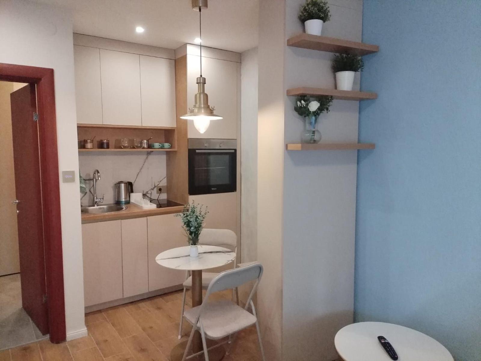 Apartment Centrum - Free Private Parking Novi Sad Luaran gambar